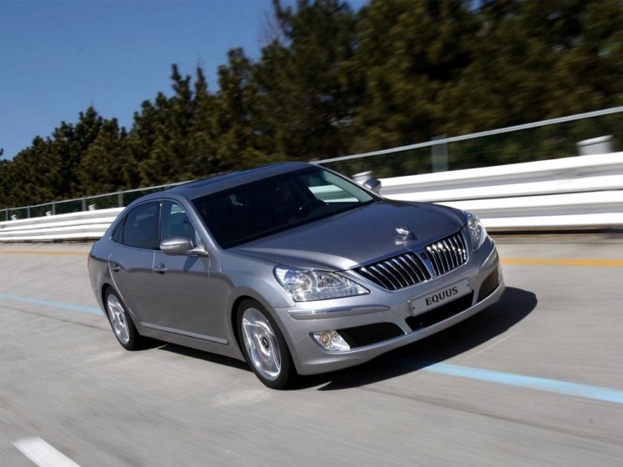  Hyundai Equus 2009 года  (фото 100 из 128)